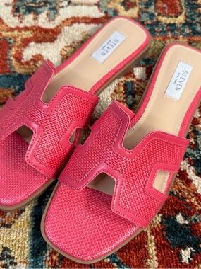 Steve Madden Hot Pink Woven Slide Mules